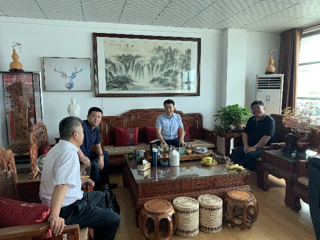 895a1e2edfd3d0c72efe8417cd657bb.jpg 895a1e2edfd3d0c72efe8417cd657bb.jpg